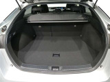 U-Carの販売だけでなく自動車保険、携帯電話の販売も行っております。
