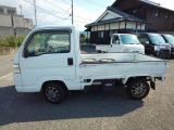 登録から15年以内又は走行15万km内のお車には1年間、距離無制限のACE保証を(無料)お付けします。保障内容を充実したい方、長期保証をお考えの方には購入車両に最適な保障(有償)をご提案させていただきます。