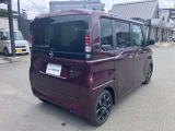 遠方への旅行など、長距離ドライブでも楽しむことができる工夫を多く備えております。本体価格の中には日産中古車の保証である走行距離無制限の『ワイド保証』が含まれております。