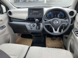 納車から1ヶ月を目安に無料点検を受けていただけます。(最寄りの日産のお店でも可能です)