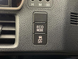 【ECOモード】ECOスイッチを押すとバルブタイミングや点火位置の制御など省燃費モードで走行してくれ、メーター内に表示されます♪