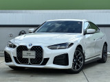 【BMWの伝統】BMWのお車は、&ldquo;駆け抜ける歓び&rdquo;を意識し、走行の安定性とコーナリングの良さを追求し、思い通りにハンドルの操作可能です。