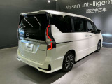 セレナ 1.2 e-POWER ハイウェイスターV 