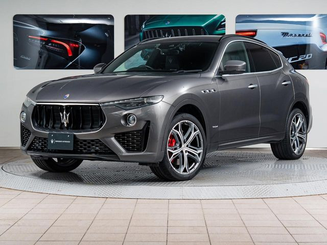 レヴァンテ グランスポーツ 4WD