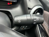 トンネルを出た後にランプを消し忘れていた経験ありませんか?オートライトなら、自動で点灯・消灯。付け忘れ・消し忘れの心配がなく、運転に集中できます。ハイビームアシスト機能も付いた明るい白色光のLEDです!