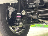 お車を安心してお乗りいただく為には、足回りの定期点検が欠かせません。サービスサポート(有償保証)では無料点検もご提供しており、安心のカーライフをお過ごしいただけるサポート体制が整っています。
