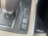 360&deg;ビューモニターはここで操作します。手元で切替簡単切替出来ますので一度操作してみては如何でしょうか。