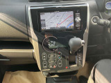 運転席周りの画像です。