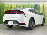 高透明度のガラス皮膜で撥水はもちろん、上質なツヤ・光沢を実現。紫外線や酸性雨から大切な愛車を保護し、色あせ・劣化を防止。「弾スプラッシュコート」、「弾プリミッサコート」からお選びいただけます。
