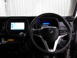 運転席に座ると☆こんな感じです♪