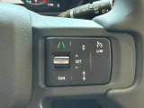 【全車速対応アダプティブクルーズコントロール】ミリ波レーダー+ステレオカメラ+赤外線により前方車輌を認識し、高速道路などの自動車専用道路や渋滞時などではドライバーの負担を大幅に軽減してくれます。