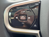 【全車速対応アダプティブクルーズコントロール】ミリ波レーダー+ステレオカメラ+赤外線により前方車輌を認識し、速度や車間距離を維持・調整。高速道路走行時や渋滞時にドライバーの負担を大幅に軽減します。