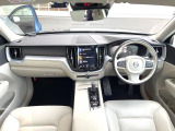 XC60  B5 AWD モメンタム 4WD