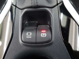 オートホールドは、ブレーキペダルから足を離しても車を停止状態に保つ機能で、運転の負担を軽減してくれますよ♪