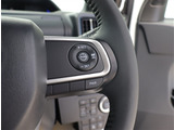 【車屋】として、長く車業界に従事した経験豊富なスタッフが多数在籍しております。