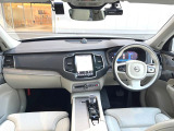 XC90 ウルトラ T8 AWD プラグインハイブリッド 4WD 