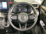 【ステアリングスイッチ】運転中、前方から目線をそらすことなく、オーディオ等の操作が可能な便利機能!安心&快適なドライブを演出してくれます♪