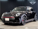 MINI JCW クラブマンが入庫しました。ボディーカラーはミッドナイトブラックのお車です。