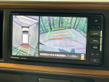 【パノラミックビューモニター】専用のカメラにより、上から見下ろしたような視点で360度クルマの周囲を確認することができます☆死角部分も確認しやすく、狭い場所での切り返しや駐車もスムーズに行えます。