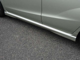 フロント・サイドとエアロを取付けました!サイドはダイハツ純正他車流用でスポイラーを取付です!