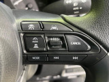 【レーダークルーズコントロール】高速道路での長距離走行が楽に!!自動で速度を保つクルーズコントロールが、衝突軽減システムと連携し、前方の車両を感知して車間を保つように速度調節してくれます!!