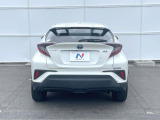 安心の最長10年・走行無制限保証(有償)をご用意。保証内容も充実はもちろん、無料点検&オイル交換や、年中無休の全国・24時間ロードサービスも付帯されておりますのでご安心下さい。