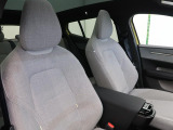 運転席シート廻りは使用感も少なく、良好な状態となっています。丁寧に使っていたことがよくわかりますね。