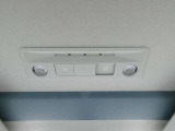 夜間ドライブも安心なマップランプが備わっています。