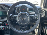 ◆LIBERALAは、輸入車選びの新たなスタイルを提案するインポート・セレクト・ブランドです。オーナー様となる方がクルマから直接感じる感性を第一にした、最良の一台との出会いをコーディネートいたします。