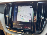 【9インチタッチスクリーン純正HDDナビ】「Apple Car Play」「Android Auto」対応のボルボ先進ナビゲーション「SENSUS」。最新地図データへ無料更新してお渡しします。