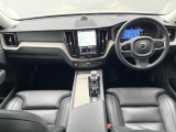 XC60 リチャージ PHEV T8 AWD インスクリプション 4WD 