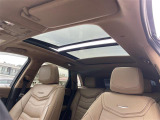 XT5クロスオーバー プラチナム 4WD 4WD 本革シート