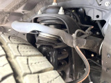 お車を安心してお乗りいただく為には、足回りの定期点検が欠かせません。サービスサポート(有償保証)では無料点検もご提供しており、安心のカーライフをお過ごしいただけるサポート体制が整っています。