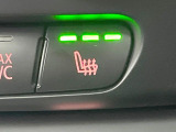 ●フロントシートヒーティング:運転席・助手席共に三段階で調節が可能なシートヒーターを装備しております。季節を問わず快適にご使用いただけます。