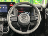 【純正革巻きステアリング】上質な革を使用することで、手にしっかり馴染みとても運転しやすいハンドルです♪