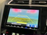 【バックカメラ】リバースにするだけで映ります、後方の安全確認や、狭い駐車場での車庫入れ、雨の日や夜間など視界の悪い時に便利です!安全にバックする為には欠かせない装備です。