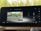 メーカーオプションの内蔵型ドライブレコーダー装備してます。内蔵型なので、フロントガラスを遮ることもありません!