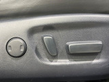 【パワーシート】スイッチ一つで簡単にシートの微調整が可能!電動だから力もいりません!快適なシートポジションにセットして、快適なドライブをお楽しみください。