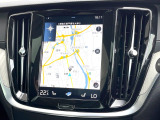 【9インチタッチスクリーン純正HDDナビ】「Apple Car Play」「Android Auto」対応のボルボ先進ナビゲーション「SENSUS」。