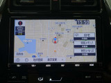 純正9インチナビを装備しております☆タッチパネル式で使いやすく、お出かけもラクラクです♪