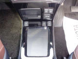 運転席・助手席シートヒーター付