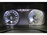 12.3インチのデジタルドライバーディスプレイには、運転に必要な情報が映しだされます。メーターはの中央には、ナビゲーション画面を表示できます。