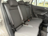 車両品質(認定)初年度登録より10年10万km以内のフォルクスワーゲン正規輸入車のみをお届けします。