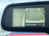 サイドブラインドモニターは「死角」となる左フロントタイヤ周りを映すので幅寄せや狭い道での運転に役立ちます!