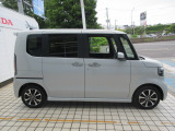 こちらのおクルマは当店指定整備工場で法定12ヶ月点検を実施し納車いたします。