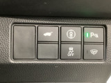 豊富に在庫を取り揃えています!軽自動車からミニバン、セダン、SUV、話題のハイブリッド車など続々入荷しております!