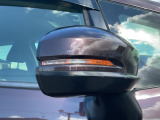 オシャレさと視認性を兼ね備えたLEDミラーウインカー♪