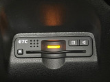 【ETC】高速道路の料金所をストレスなく通過!話題のスポットやサービスエリアに多い「スマートIC」利用時は必須のアイテムです。当店でセットアップを実施、ご納車当日からすぐにご利用いただけます!