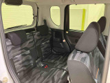 新車・中古車・サービス工場一体型店舗です。中古車はもちろん、ダイハツの新車も販売しておりますので是非一度ご来店下さい!