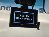 万が一の事故のときもドライブレコーダーがあると安心です。ご利用になる場合は個人情報保護の観点より新品の対応SDカードをお求め下さい。